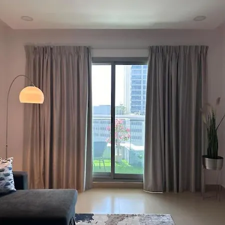 Luxury Sea-View Apartment Dubai Exterior photo