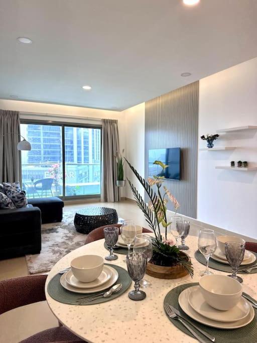 Luxury Sea-view Dubai